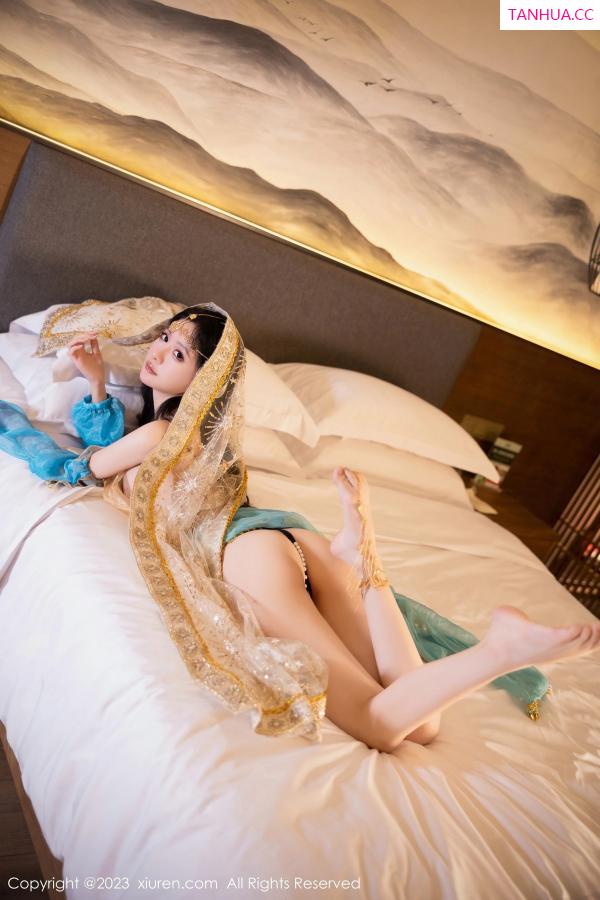   [XiuRen]高清写真图 2023.10.07 No.7469 幼幼 西域舞娘 美腿第74张图片